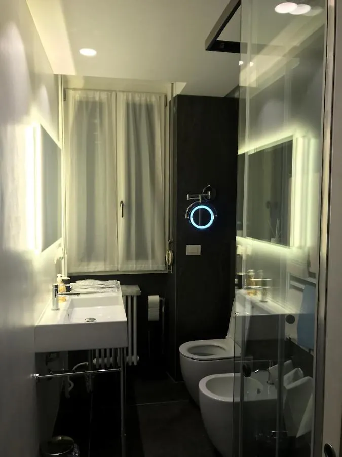 Apartment Studio 17 Milan Italy