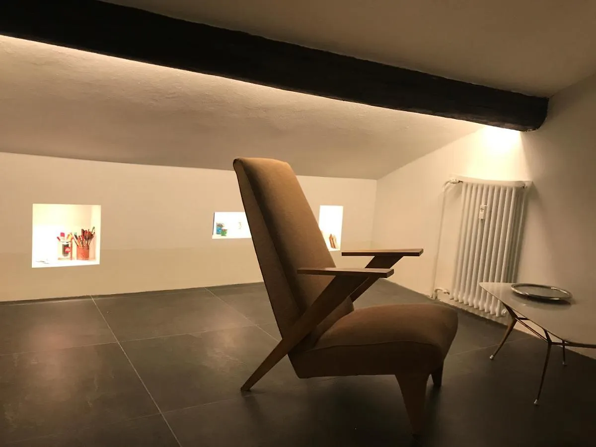Studio 17 Milan Apartment